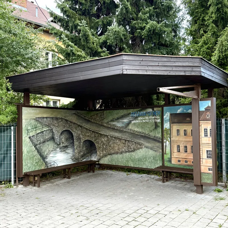 Svinov, náměstí